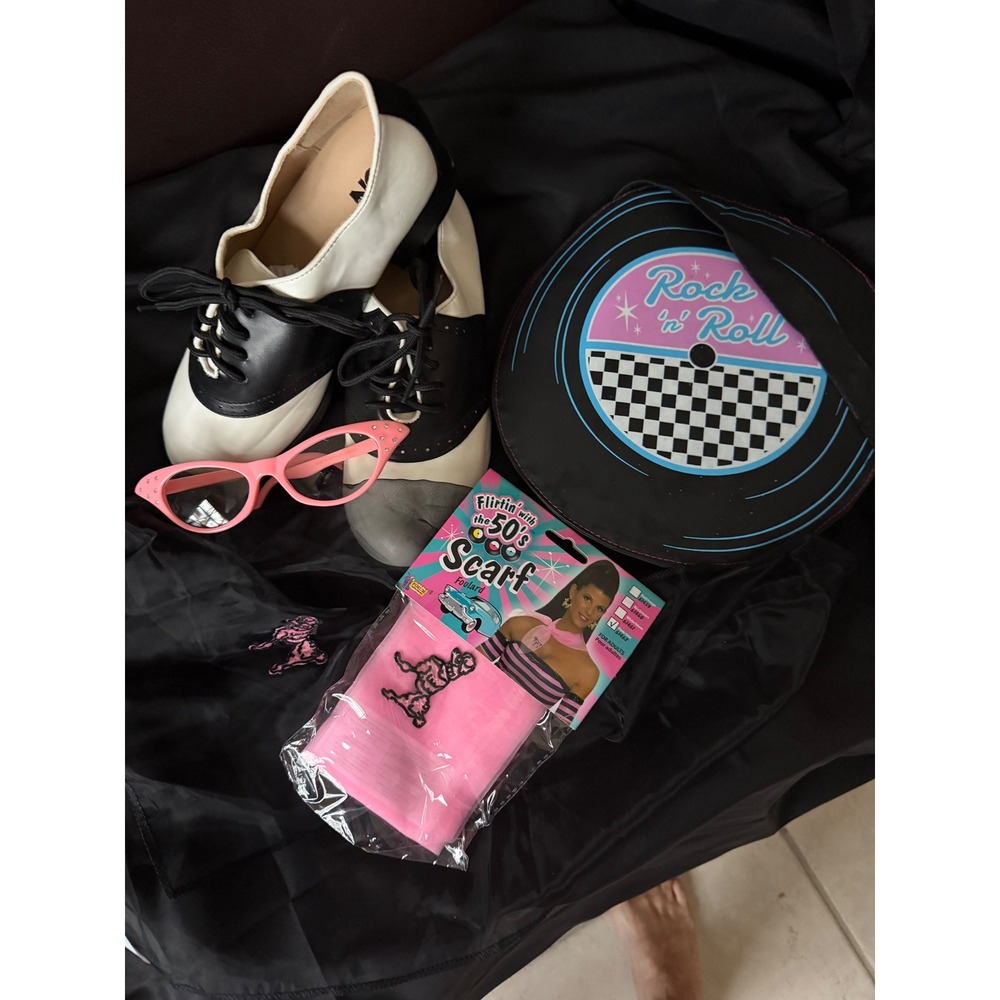 50s Sock Hop Costume Set Black/White Saddle Shoes, Retro Accessories